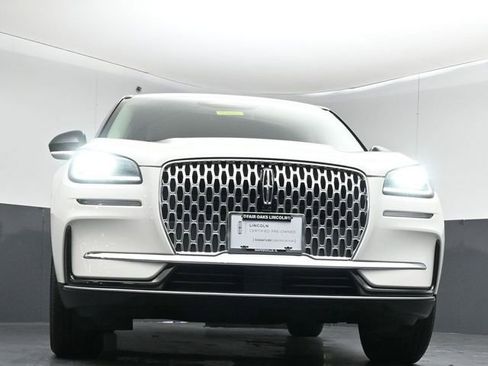 Used 2023 Lincoln Corsair AWD image 33