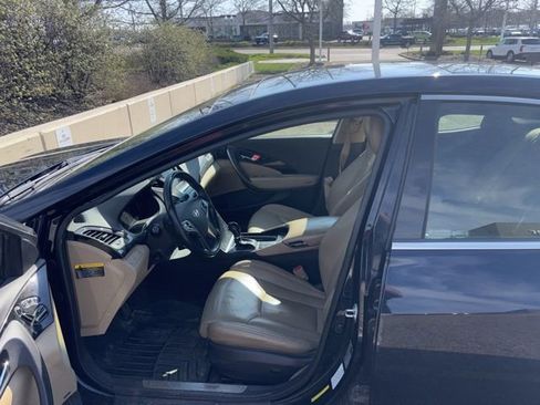 Used 2012 Hyundai Azera w/ Technology Pkg image 5