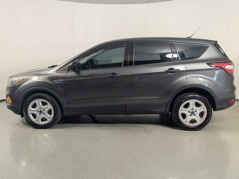 Used 2018 Ford Escape S FWD image 4
