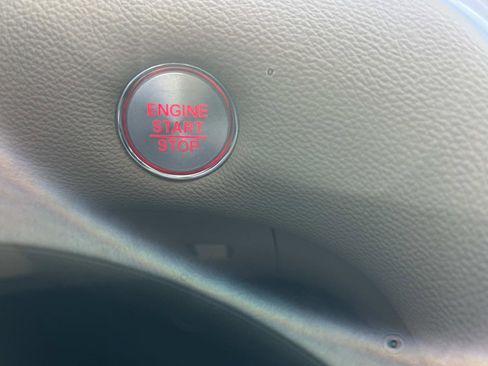 Used 2021 Acura TLX image 7