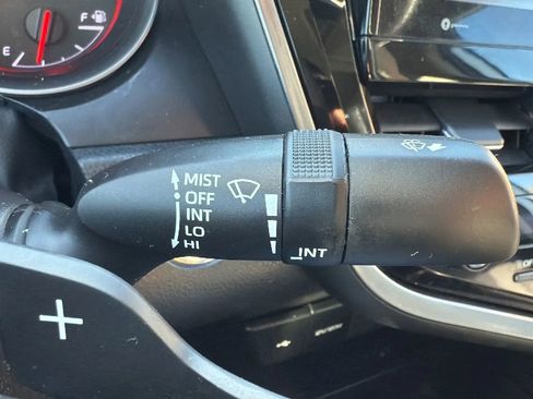 Used 2021 Toyota Camry XSE image 13