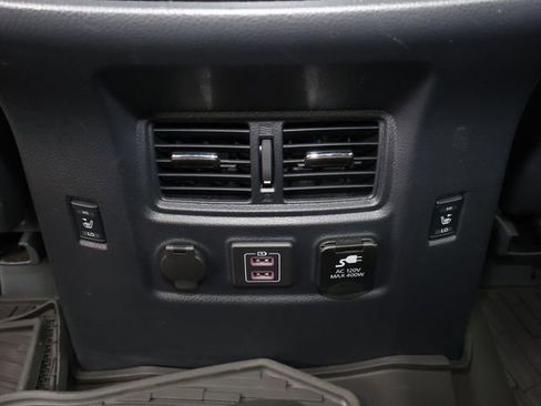 Used 2024 Nissan Titan Platinum Reserve w/ Moonroof Package AWD/4WD image 12