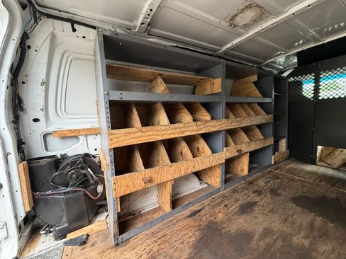 Used 2013 Ford E-250 and Econoline 250 RWD image 22