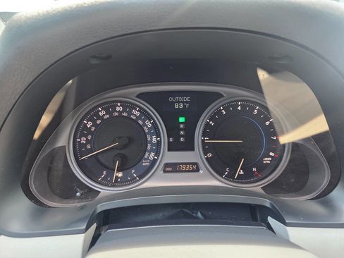 Used 2010 Lexus IS 250 RWD image 17