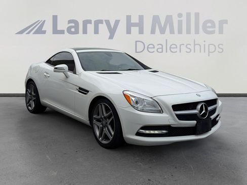 Used 2015 Mercedes-Benz SLK 250 image 7