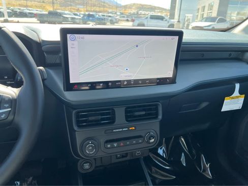 New 2026 Ford Maverick Lariat w/ Black Appearance Package AWD/4WD image 35