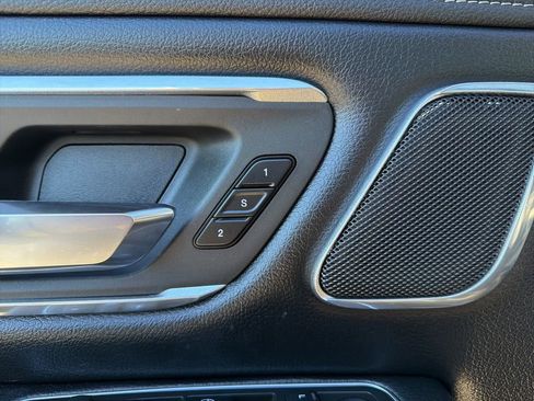 Used 2019 RAM 1500 Laramie image 33