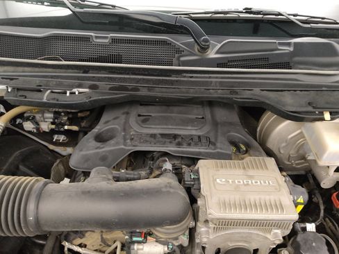 Used 2022 RAM 1500 Laramie image 30