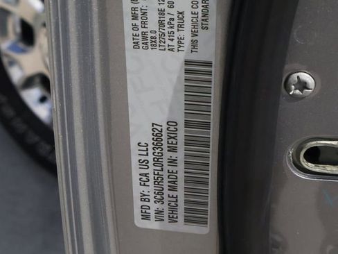 Used 2024 RAM 2500 Laramie AWD/4WD image 23