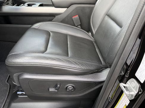 Used 2019 RAM 1500 Sport w/ Advanced Safety Group image 17