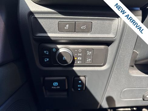 Used 2022 Ford Expedition Timberline w/ Equipment Group 501A AWD/4WD image 23