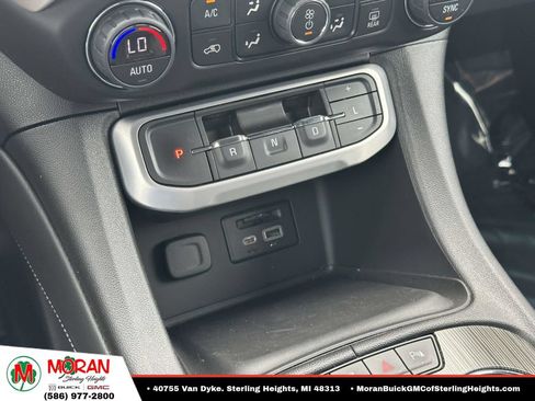 Certified 2020 GMC Acadia SLT w/ Trailering Package AWD/4WD image 28