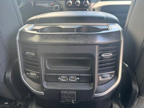 Used 2020 RAM 1500 Big Horn AWD/4WD image 10