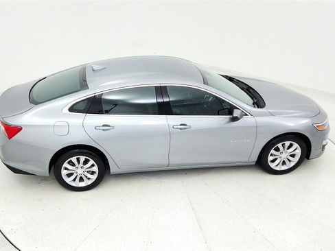 Used 2025 Chevrolet Malibu LT image 36