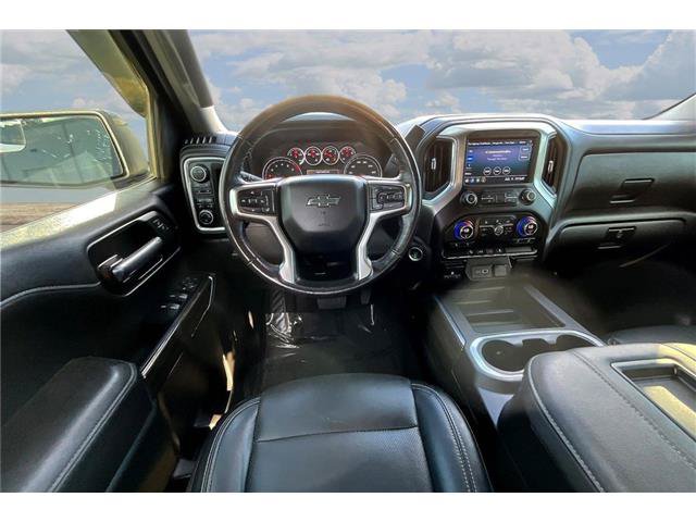Used 2021 Chevrolet Silverado 1500 LT Trail Boss w/ Bed Protection Package AWD/4WD image 11