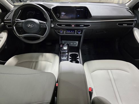 Certified 2023 Hyundai Sonata SEL w/ Convenience Package image 18