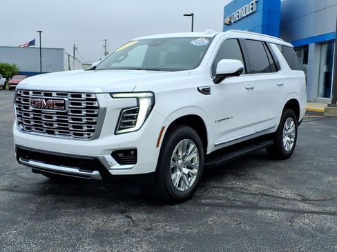 Certified 2025 GMC Yukon Denali AWD/4WD image 3