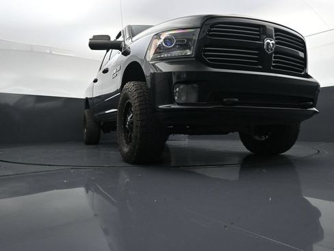 Used 2016 RAM 1500 Sport AWD/4WD image 18