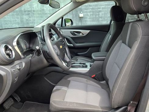 Used 2025 Chevrolet Blazer LT image 14