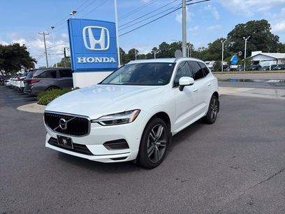 Used 2019 Volvo XC60 T5 Momentum w/ Protection Package Premier