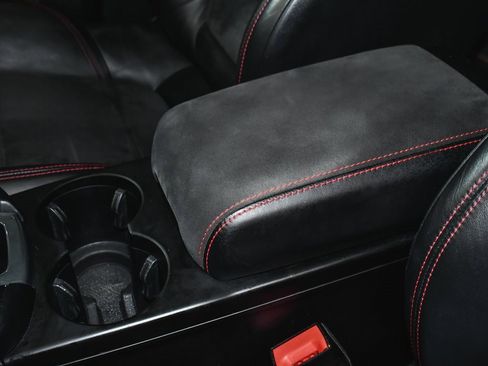 Used 2018 Porsche Macan GTS image 39