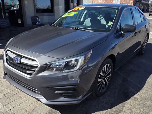 Used 2018 Subaru Legacy 2.5i image 1