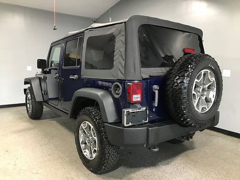 Used 2013 Jeep Wrangler Unlimited Rubicon w/ Connectivity Group image 5