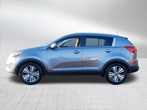 Used 2016 Kia Sportage EX image 4