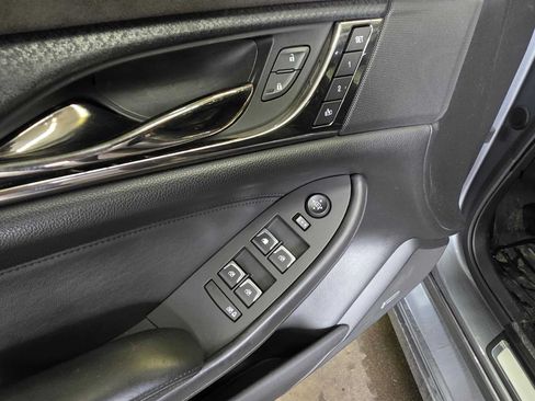 Used 2019 Cadillac CTS V w/ Carbon Fiber Package RWD image 22