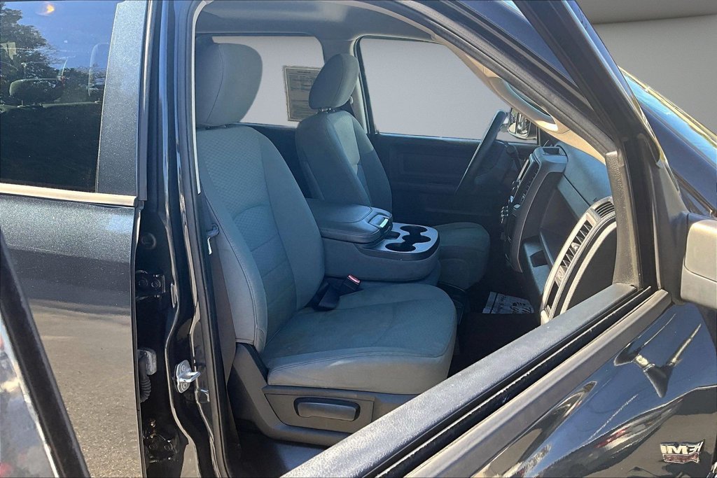 Used 2014 RAM 2500 Tradesman w/ Chrome Appearance Group AWD/4WD image 30