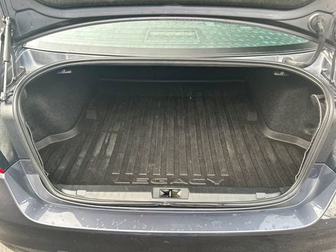 Used 2017 Subaru Legacy 2.5i Premium image 22