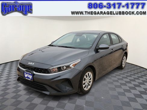 Used 2023 Kia Forte LX FWD image 1