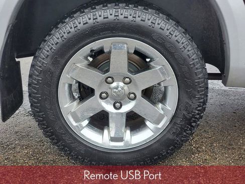 Used 2012 RAM 1500 Laramie AWD/4WD image 6