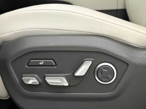 Used 2024 Hyundai Santa Fe Calligraphy AWD/4WD image 28