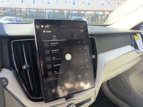 New 2026 Volvo XC60 B5 Ultra w/ Protection Package Premier image 14