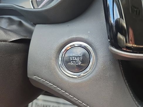 Used 2022 Toyota Highlander XLE image 52