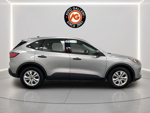 Used 2021 Ford Escape S FWD image 2