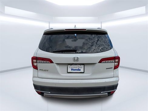 Certified 2021 Honda Pilot Touring image 4