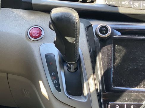 Used 2016 Honda Odyssey Touring image 15