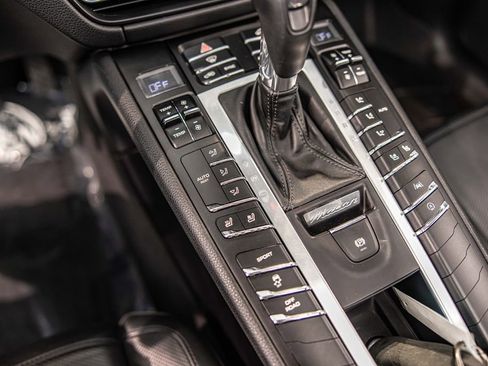 Used 2021 Porsche Macan S AWD/4WD image 29