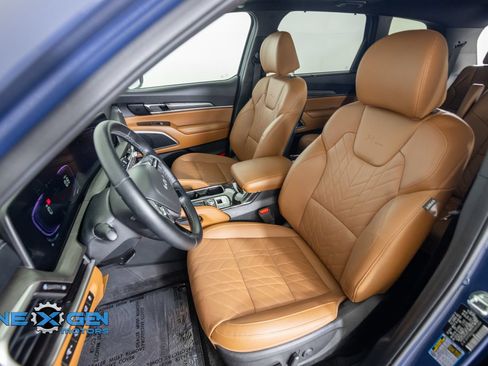 Used 2025 Kia Telluride EX X-Line AWD/4WD image 25