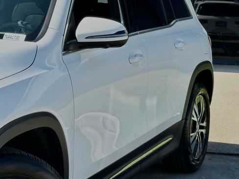 Used 2026 Mercedes-Benz GLB 250 image 3