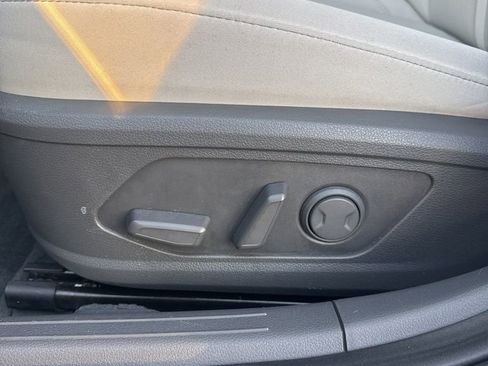 Used 2023 Hyundai Sonata SEL image 12