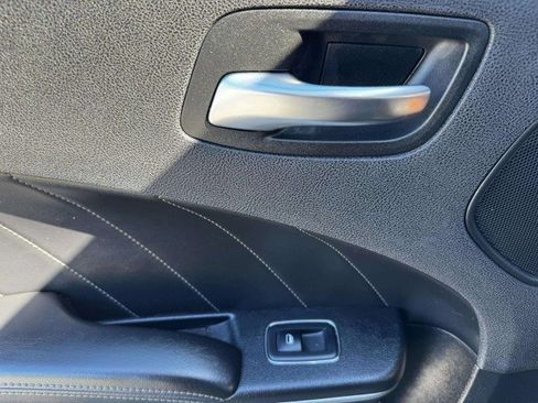 Used 2018 Dodge Charger R/T Scat Pack w/ Dynamics Package image 39