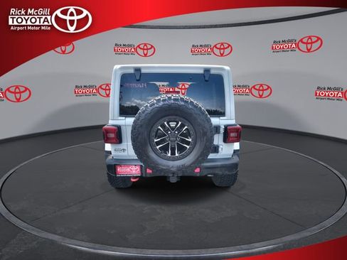 Used 2024 Jeep Wrangler Unlimited Rubicon AWD/4WD image 7