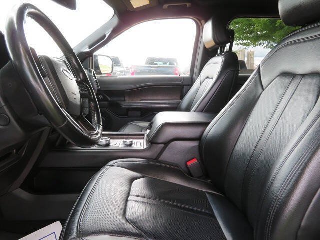 Used 2021 Ford Expedition Max Limited AWD/4WD image 20