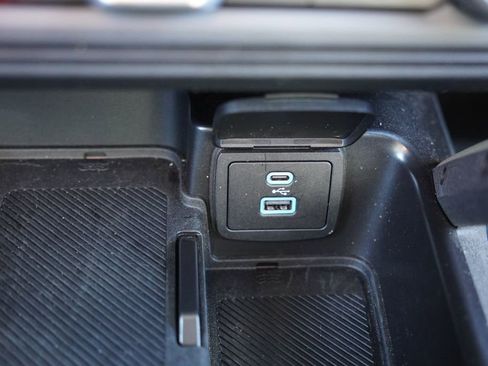 Certified 2025 Ford Bronco Badlands image 28