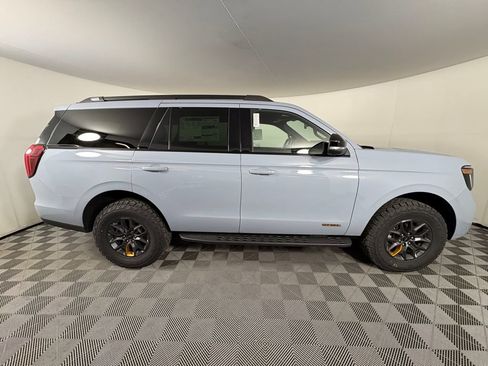 New 2026 Ford Expedition Tremor image 8