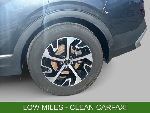 Used 2023 Kia Sportage EX image 9