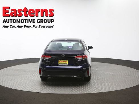 Used 2023 Toyota Corolla LE image 36